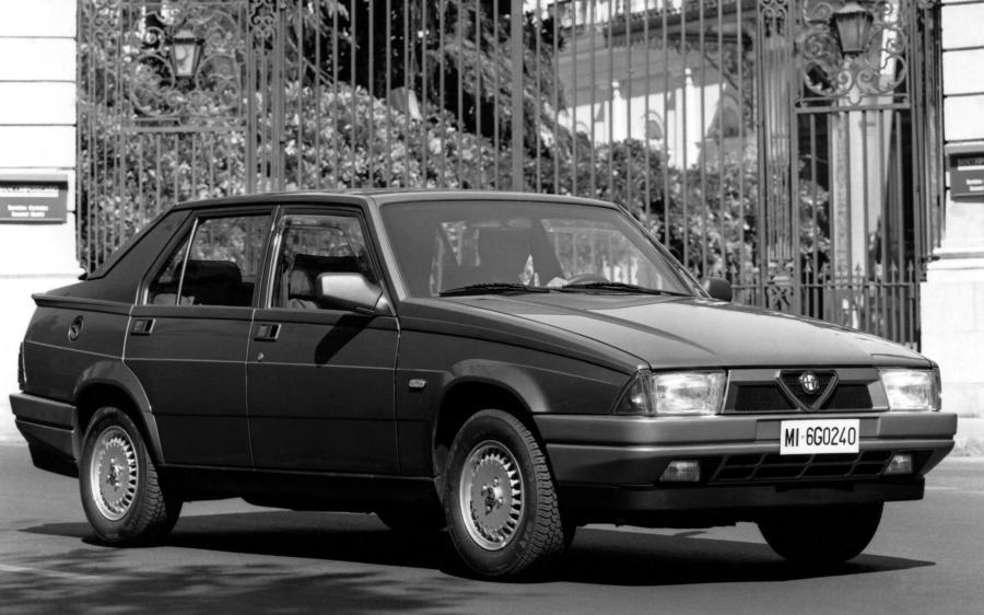 Alfa Romeo 75 (162B) '1988 - 92